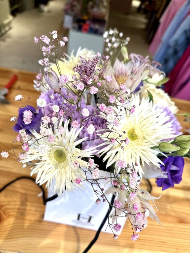 verse bloemen tas feest cadeau gaasten